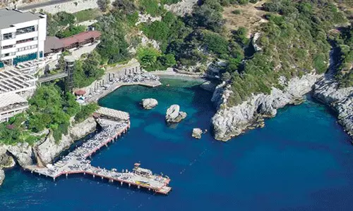 هتل کرومار د لوکس کوش آداسی